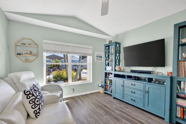 6655 Alemendra Street, Fort Pierce, FL 34951