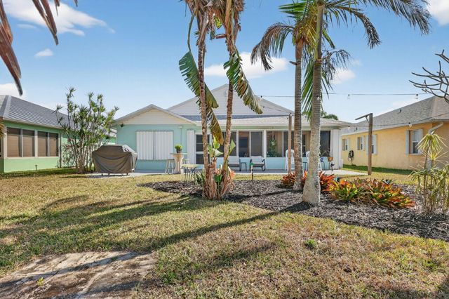 6655 Alemendra Street, Fort Pierce, FL 34951