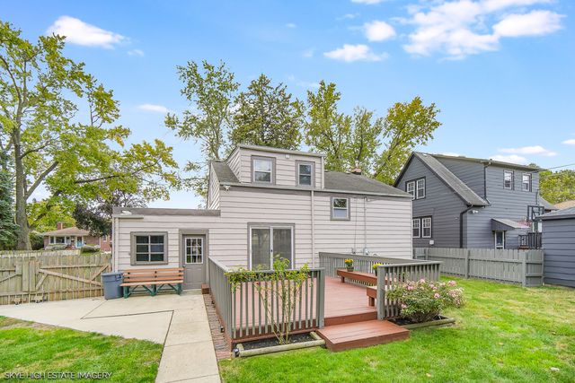 9018 Roach Avenue, Brookfield, IL 60513