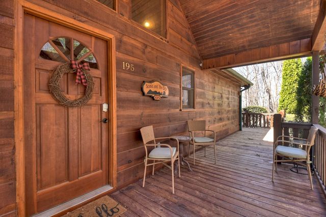 195 Trina Lane, Blue Ridge, GA 30513