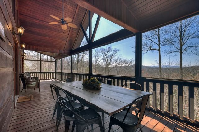 195 Trina Lane, Blue Ridge, GA 30513