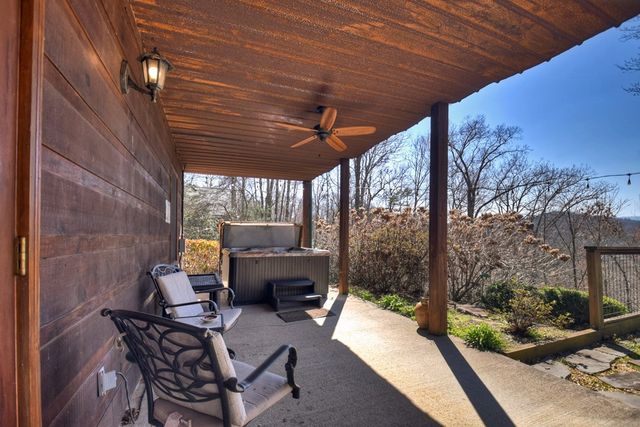 195 Trina Lane, Blue Ridge, GA 30513