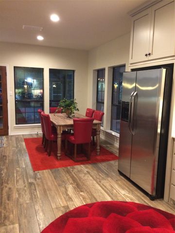 907 Clearview Street, Krum, TX 76249