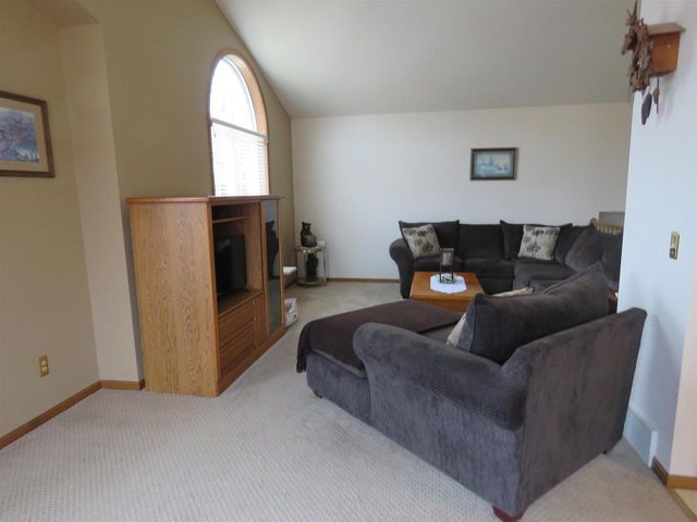 5342 Tree Ridge Trail, Madison, WI 53718