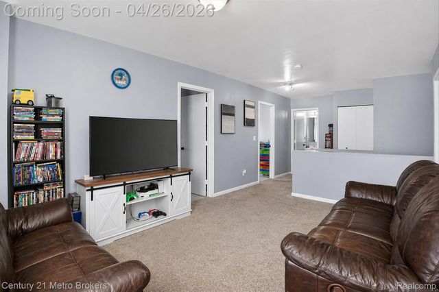 3324 Pine Run Drive, Clayton Charter Township, MI 48473