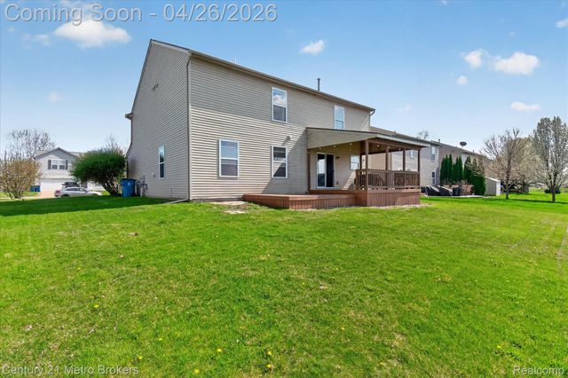 3324 Pine Run Drive, Clayton Charter Township, MI 48473