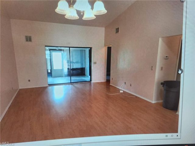 609 SE 8th ST, Cape Coral, FL 33990