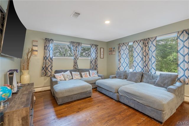 223 Corliss Road, Geddes, NY 13219