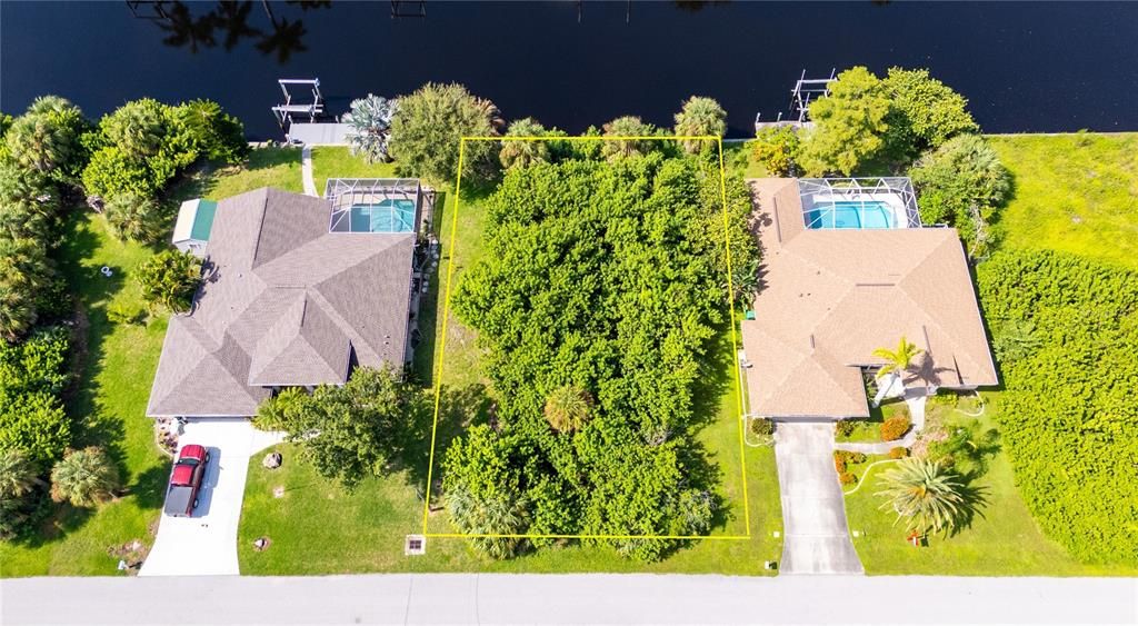 17133 CANARY LANE, Port Charlotte, FL 33948