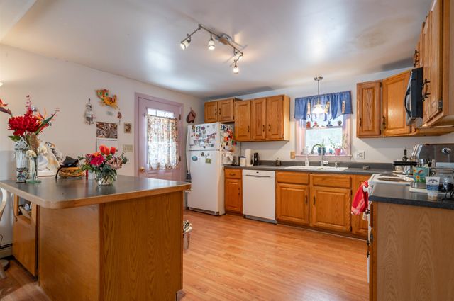 248 Cooper Hill Road, Nottingham, NH 03290