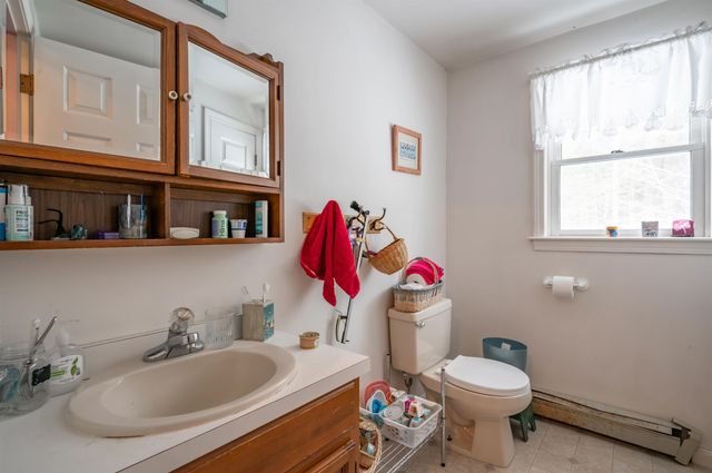 248 Cooper Hill Road, Nottingham, NH 03290