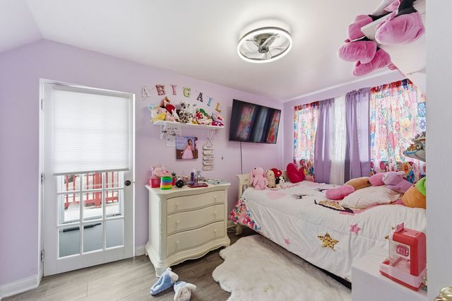 3412 N Orange Avenue, Chicago, IL 60634