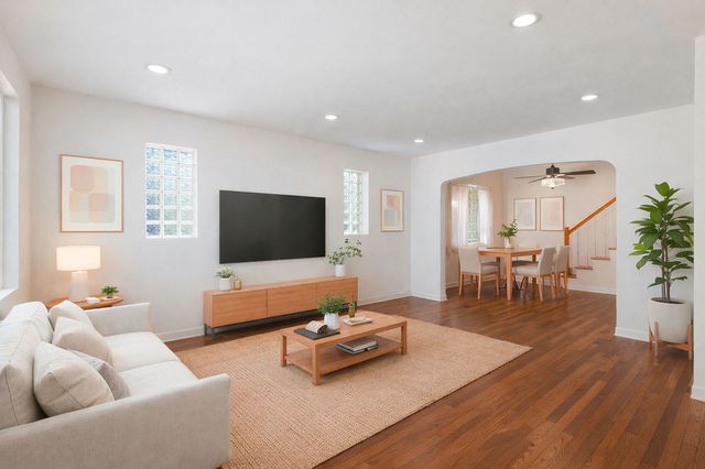 3412 N Orange Avenue, Chicago, IL 60634