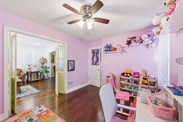 3412 N Orange Avenue, Chicago, IL 60634