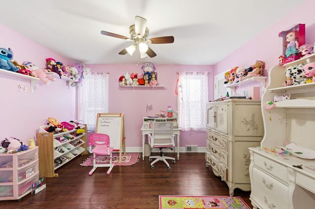 3412 N Orange Avenue, Chicago, IL 60634