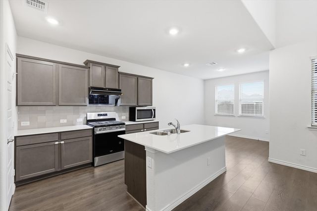 920 Violet Way, Celina, TX 75009