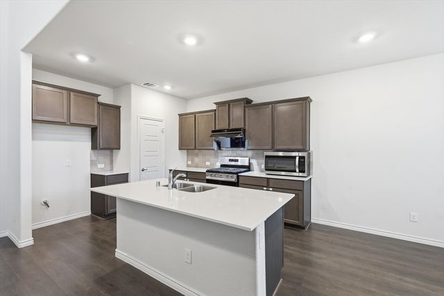 920 Violet Way, Celina, TX 75009