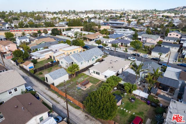 2321 Myrtle Avenue, Long Beach, CA 90806