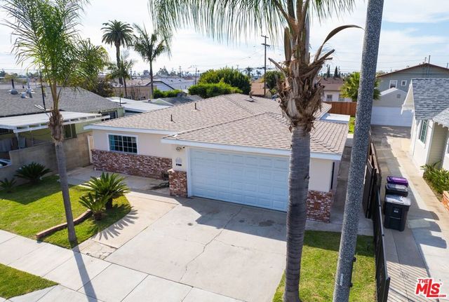 2321 Myrtle Avenue, Long Beach, CA 90806