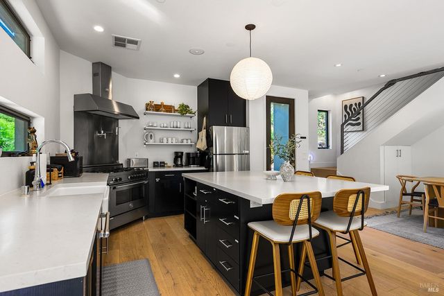 2563 Mill Creek Rd, Healdsburg, CA 95448