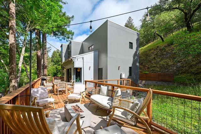 2563 Mill Creek Rd, Healdsburg, CA 95448