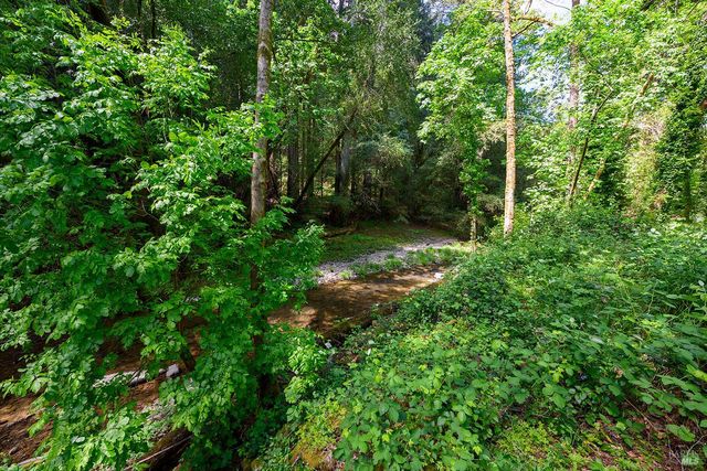 2563 Mill Creek Rd, Healdsburg, CA 95448