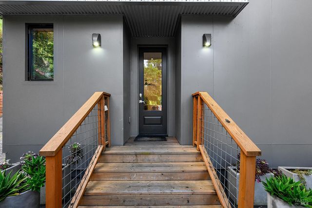 2563 Mill Creek Rd, Healdsburg, CA 95448