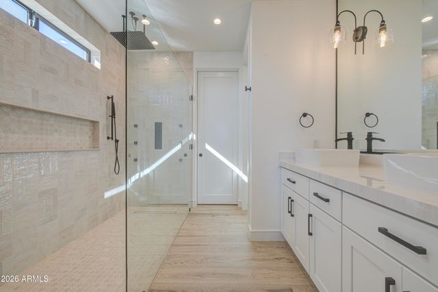 2645 E FAIRMOUNT Avenue, Phoenix, AZ 85016