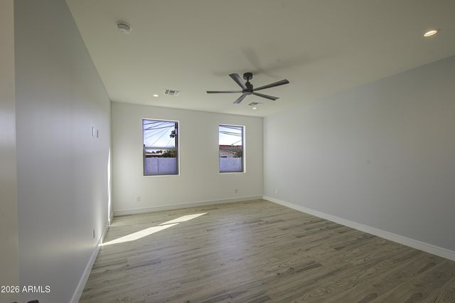 2645 E FAIRMOUNT Avenue, Phoenix, AZ 85016