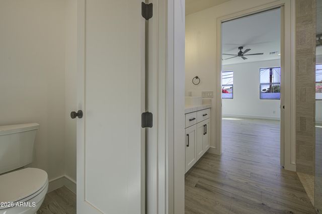 2645 E FAIRMOUNT Avenue, Phoenix, AZ 85016