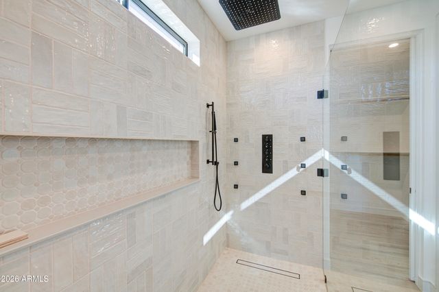 2645 E FAIRMOUNT Avenue, Phoenix, AZ 85016