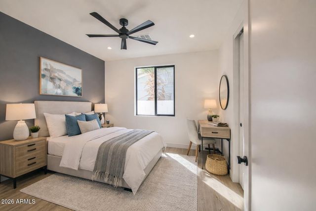 2645 E FAIRMOUNT Avenue, Phoenix, AZ 85016