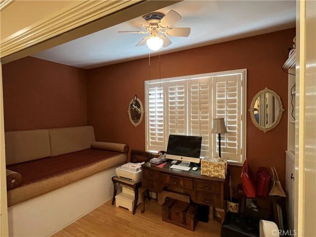 2051 N Catalina Street, Los Angeles, CA 90027