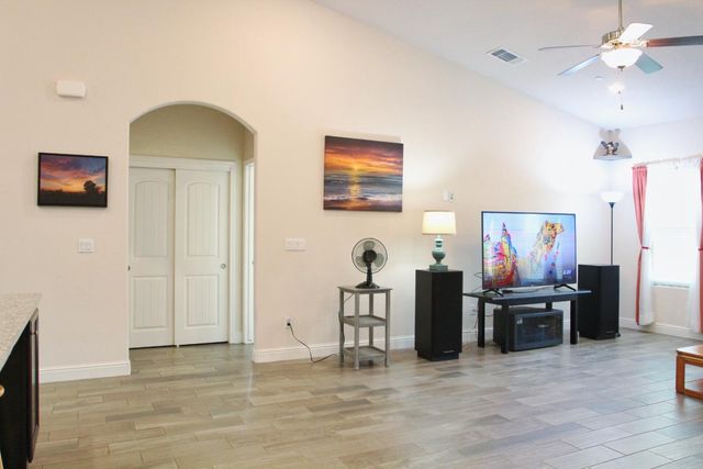 2363 Narvaez Way, Merced, CA 95340