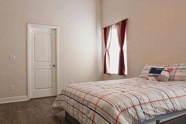 2363 Narvaez Way, Merced, CA 95340