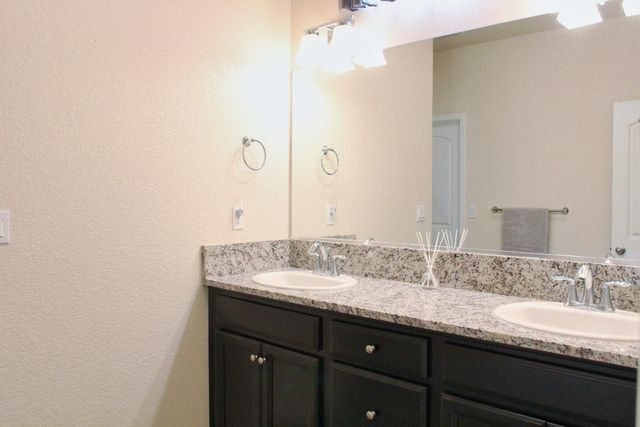2363 Narvaez Way, Merced, CA 95340