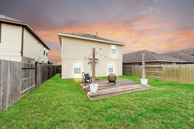 5422 Logan Dale Drive, Brookshire, TX 77423