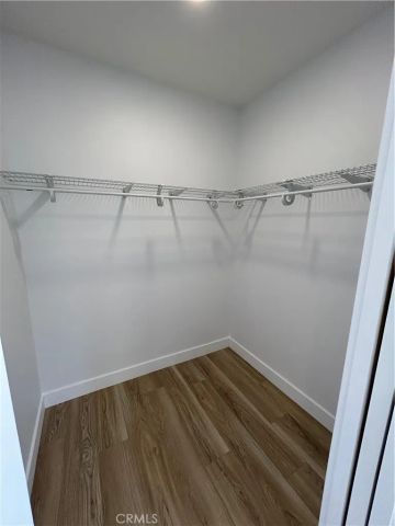2033 W Burnett Street, Long Beach, CA 90810