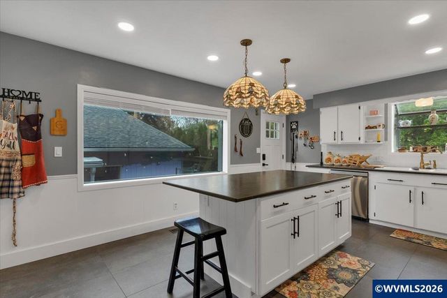 1113 Cottage St NE, Salem, OR 97301