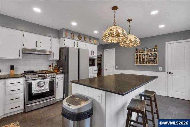 1113 Cottage St NE, Salem, OR 97301