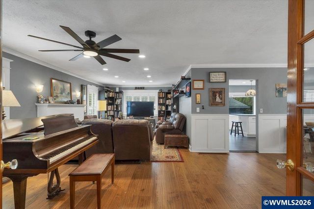 1113 Cottage St NE, Salem, OR 97301