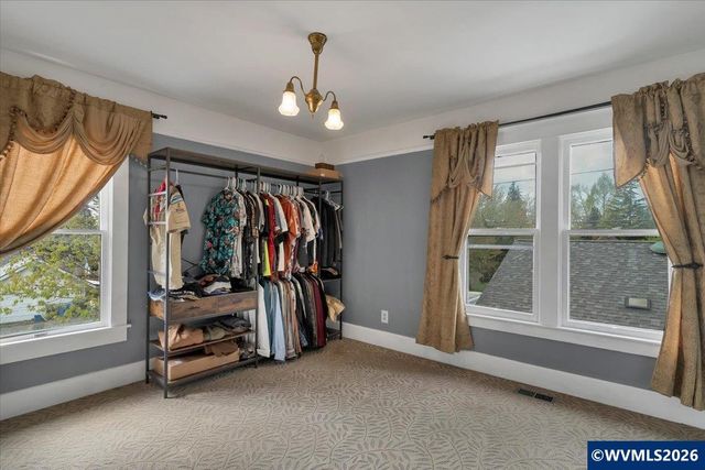 1113 Cottage St NE, Salem, OR 97301