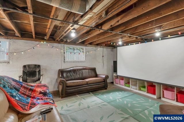 1113 Cottage St NE, Salem, OR 97301