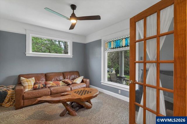 1113 Cottage St NE, Salem, OR 97301