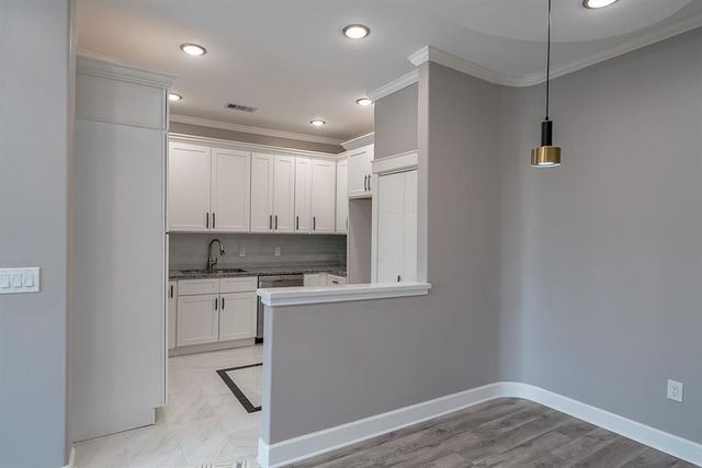 1801 Rosenberg 302, Galveston, TX 77550
