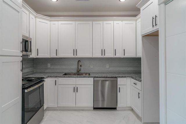 1801 Rosenberg 302, Galveston, TX 77550