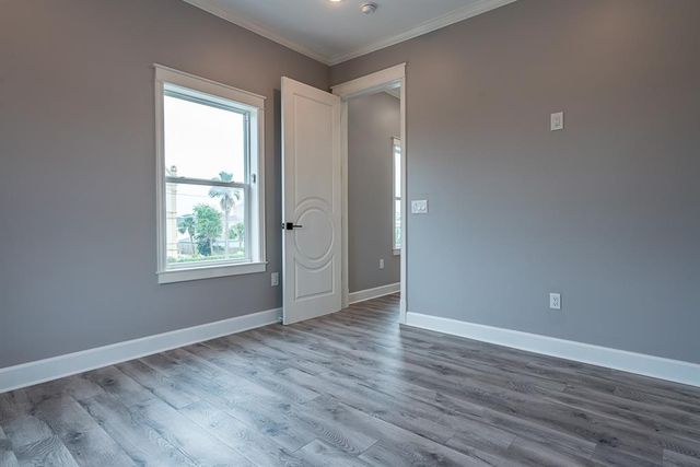 1801 Rosenberg 302, Galveston, TX 77550