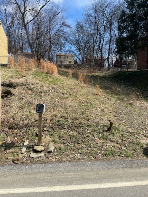 0 Lincoln Rd, Penn Hills, PA 15147