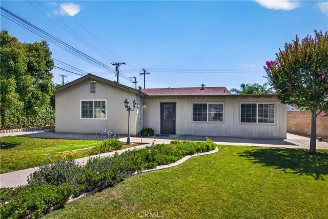 5146 Golden Avenue, Riverside, CA 92505