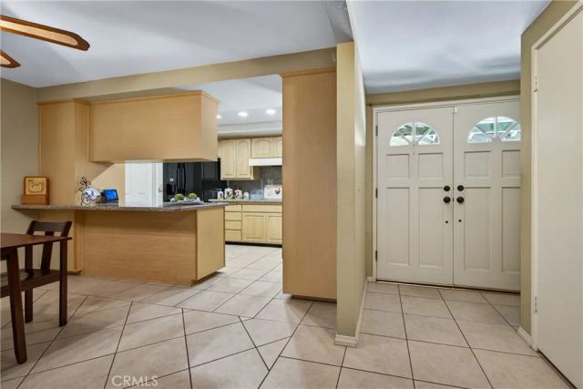 5146 Golden Avenue, Riverside, CA 92505
